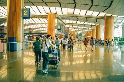 50 Spanish Words and Phrases for Travelers at the Airport
